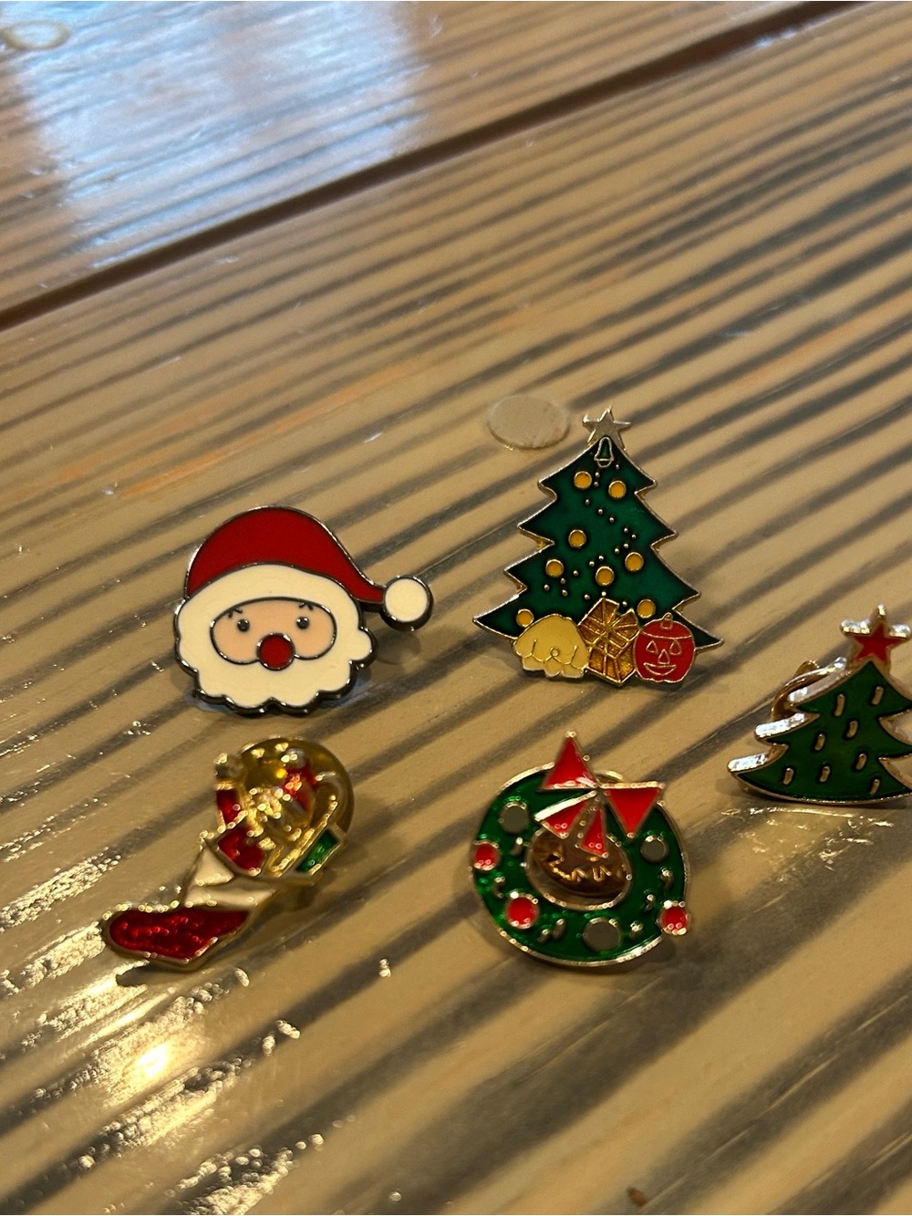 Christmas Pin Set - women’s Holiday Enamel Pins (Red, Green)